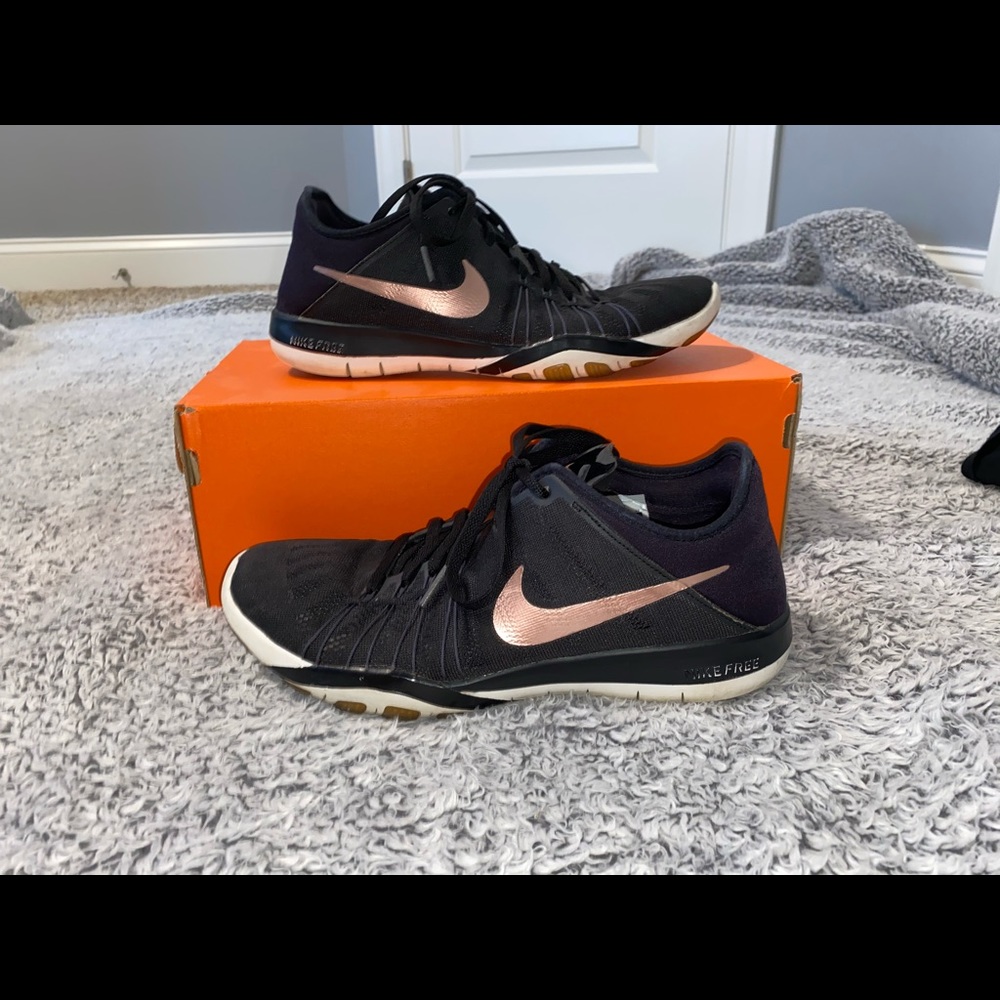Nike Sneakers